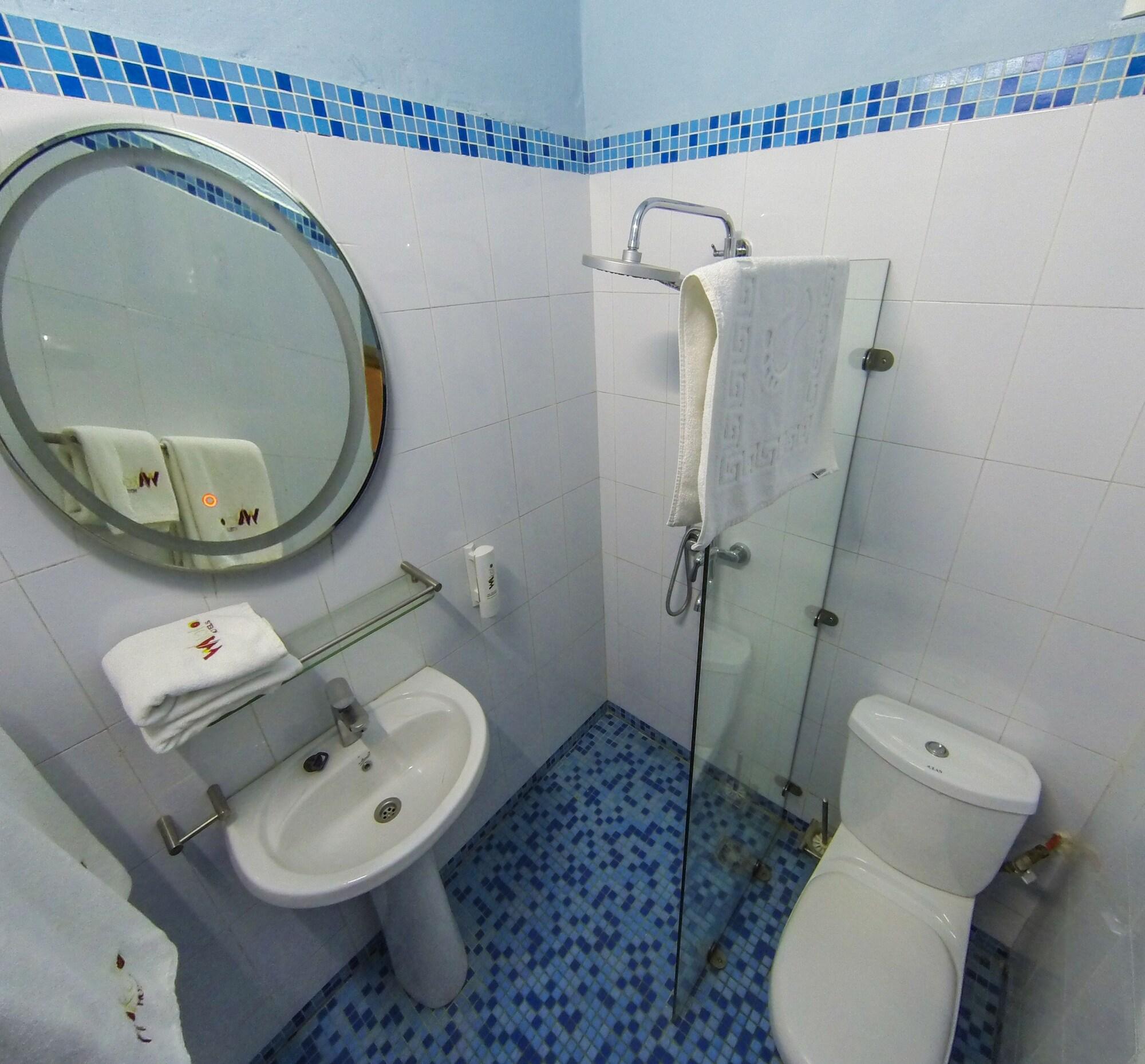 דקר Wakola Hotel Cheikh Anta מראה חיצוני תמונה