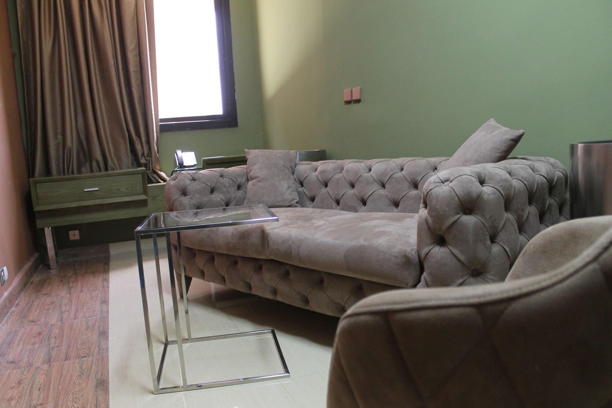 דקר Wakola Hotel Cheikh Anta מראה חיצוני תמונה