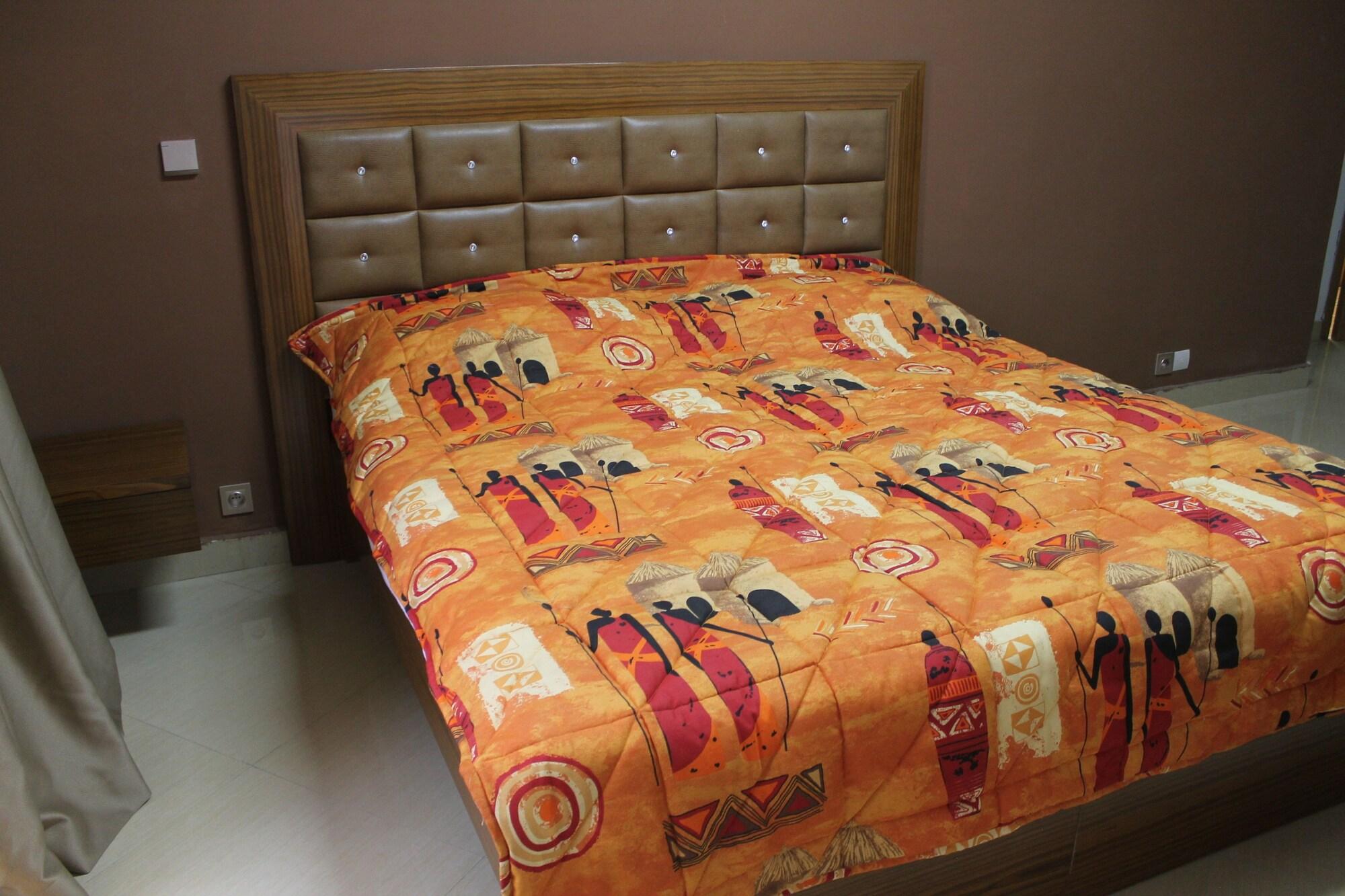 דקר Wakola Hotel Cheikh Anta מראה חיצוני תמונה