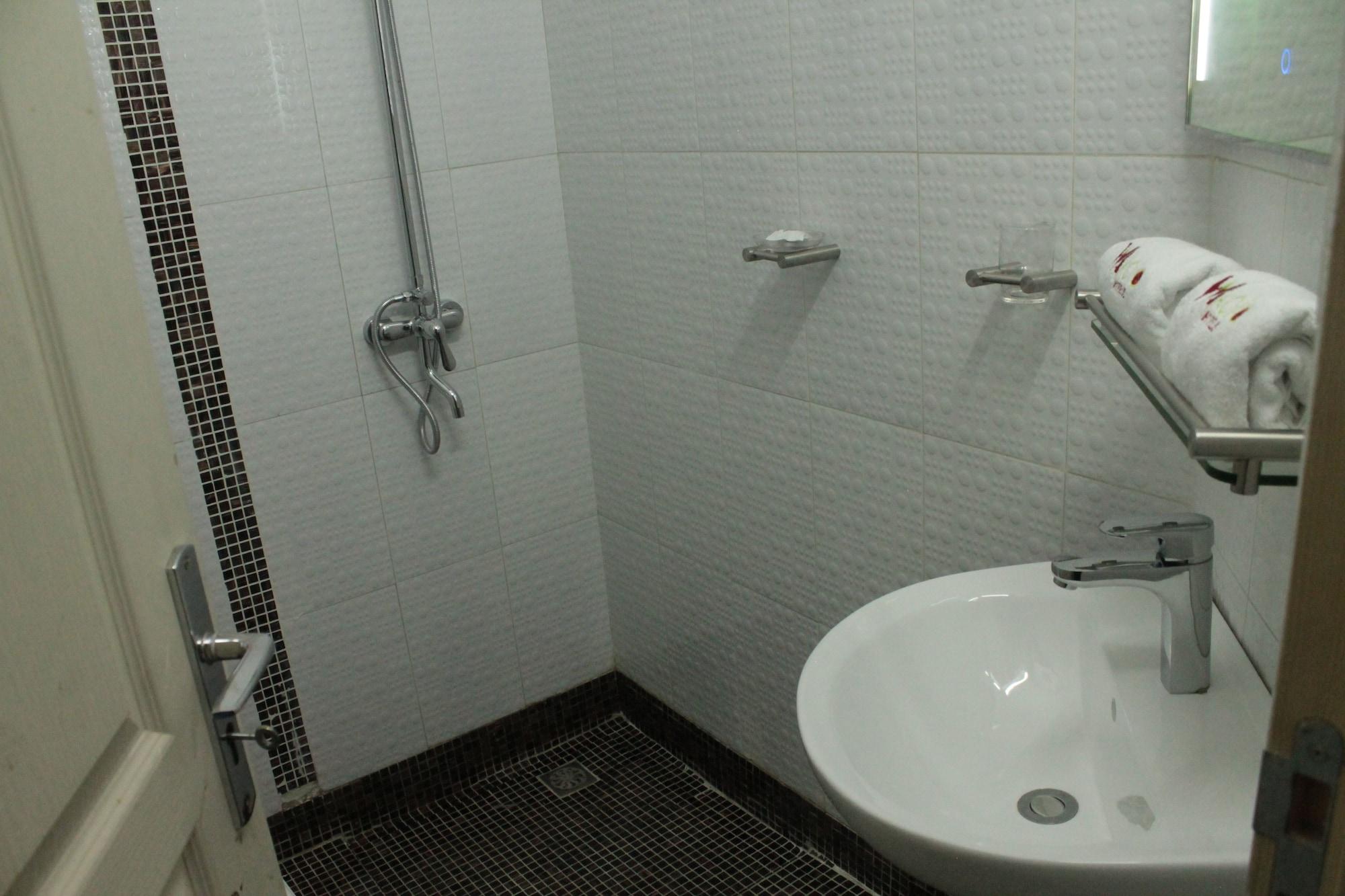 דקר Wakola Hotel Cheikh Anta מראה חיצוני תמונה