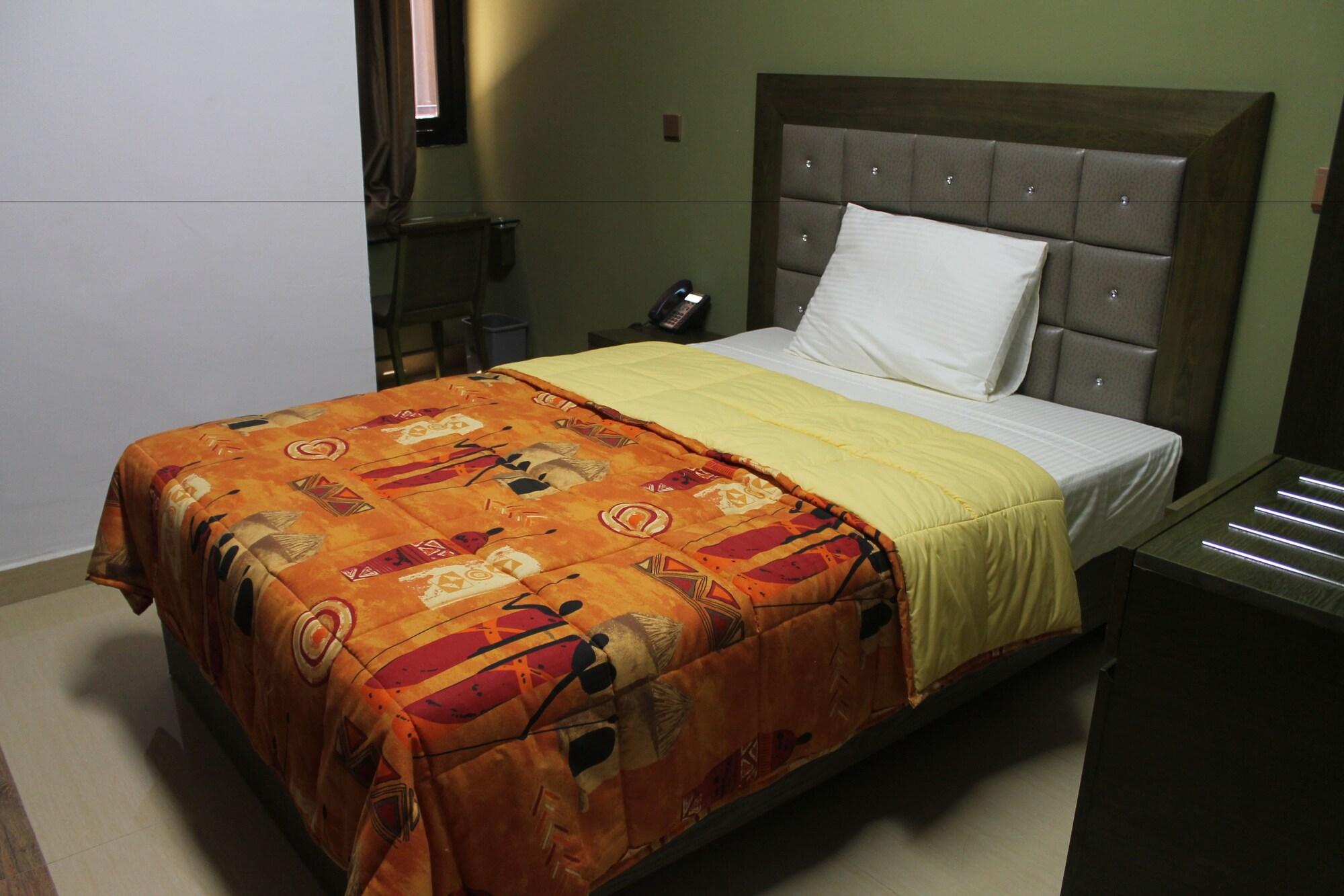 דקר Wakola Hotel Cheikh Anta מראה חיצוני תמונה