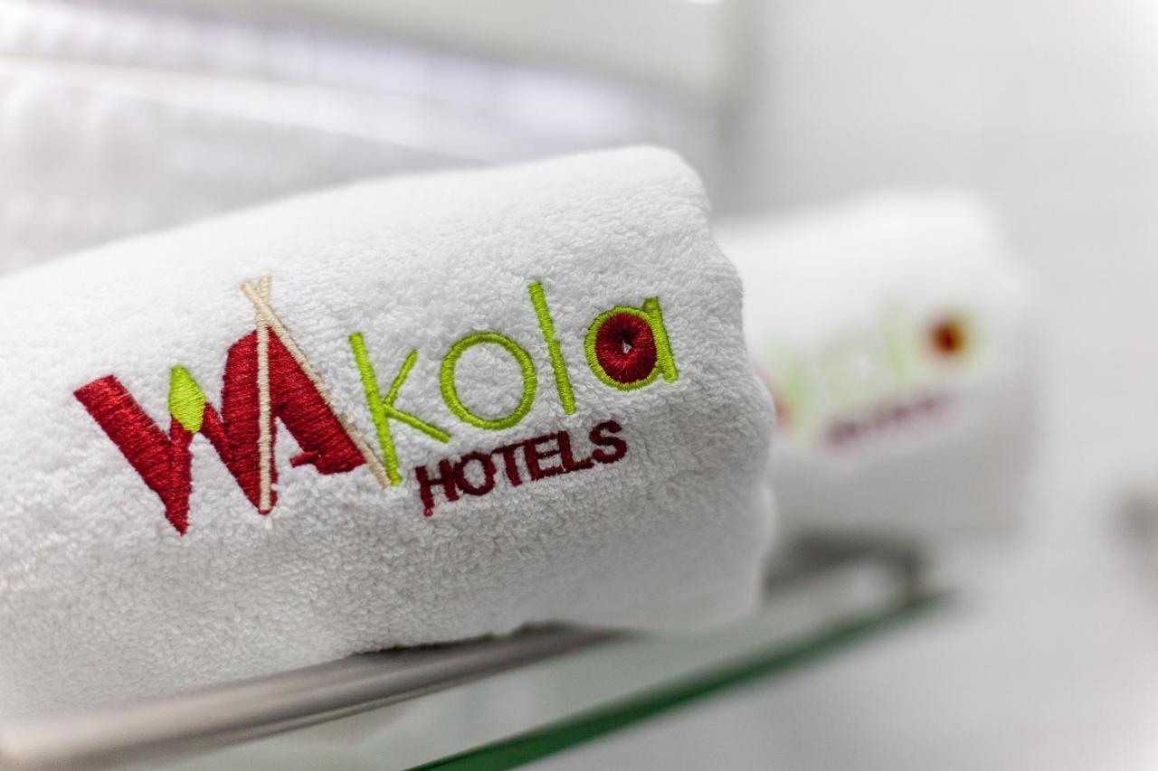 דקר Wakola Hotel Cheikh Anta מראה חיצוני תמונה