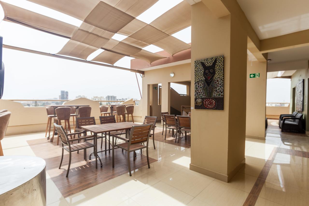 דקר Wakola Hotel Cheikh Anta מראה חיצוני תמונה